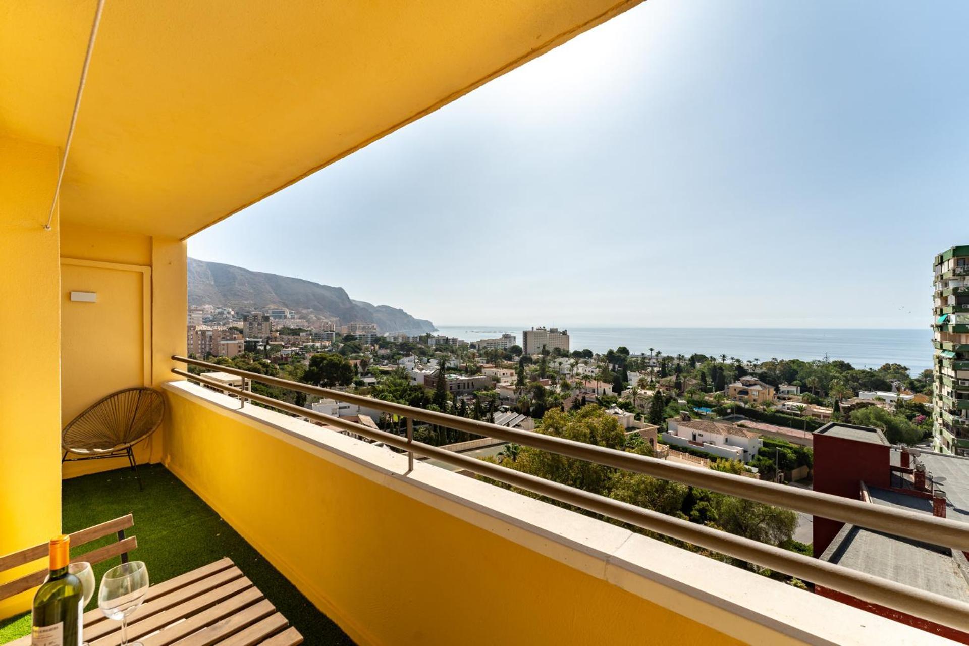 Brandnew Beachapartment - 2 Minutes Walking Distance To Beachside 아구아둘세 외부 사진